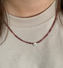 Load image into Gallery viewer, Pink tourmaline gemstone necklace